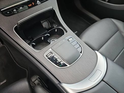 Used 2022 Mercedes-Benz GLC 300 image 57
