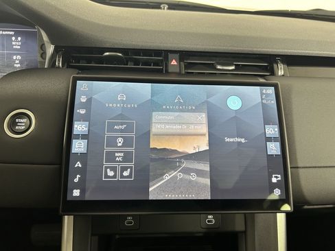 Used 2025 Land Rover Discovery Sport S image 22