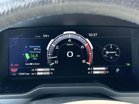 Used 2024 Toyota Tundra Platinum image 28