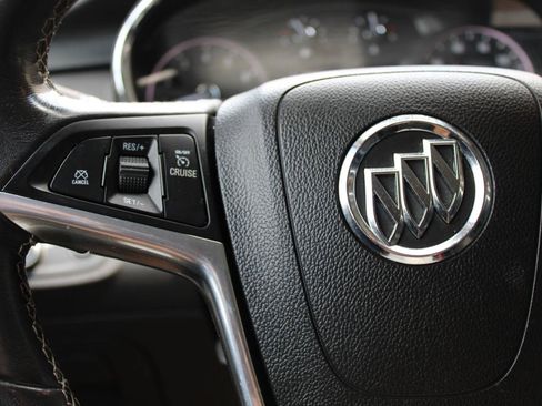 Used 2019 Buick Encore Sport Touring FWD image 18