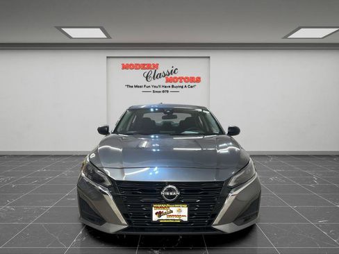 Used 2024 Nissan Altima 2.5 SV image 16