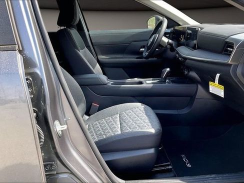New 2026 Nissan Kicks SV w/ SV Premium Package image 11