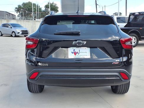 Used 2026 Chevrolet Trax RS w/ Driver Confidence Package FWD image 7