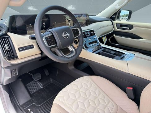 New 2026 Nissan Armada Platinum Reserve AWD/4WD image 4