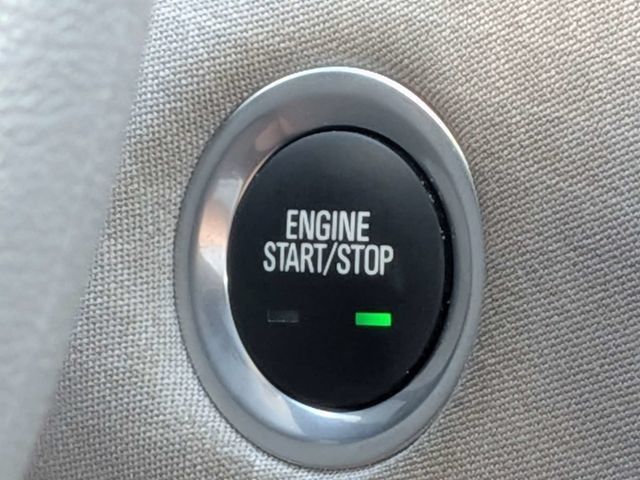 Used 2025 Chevrolet Malibu LT FWD image 36