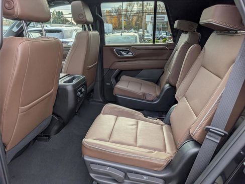 Used 2023 Chevrolet Tahoe High Country image 18