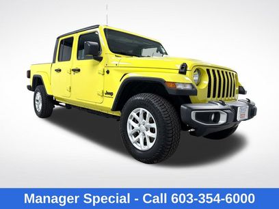 Used 2023 Jeep Gladiator Sport