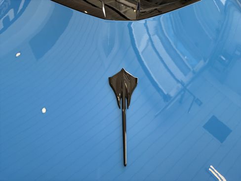 Used 2021 Chevrolet Corvette Stingray Premium Cpe w/ Z51 Performance Package image 8