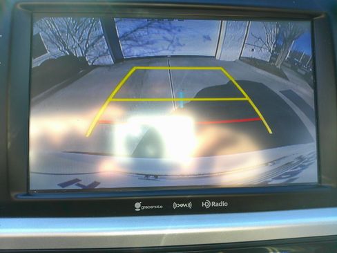 Used 2019 Toyota Highlander Limited image 26