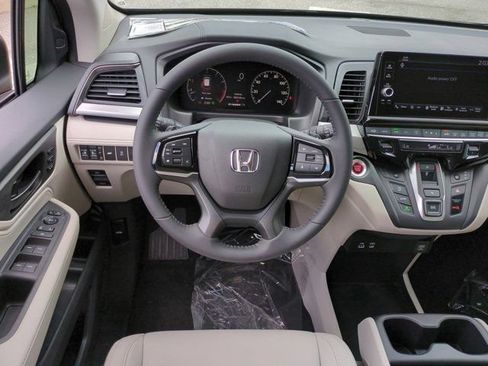 New 2026 Honda Odyssey EX-L image 14