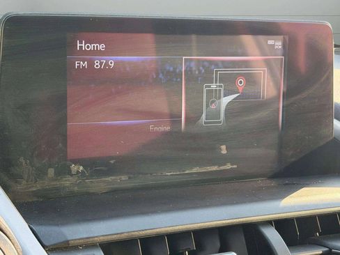 Used 2019 Lexus NX 300h AWD image 30