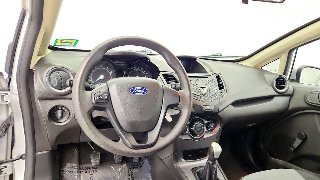 Used 2017 Ford Fiesta S FWD image 11