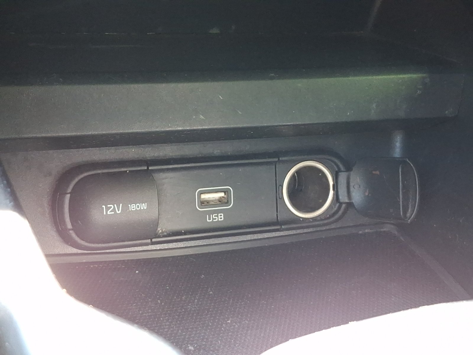 Used 2020 Kia Soul LX FWD image 25