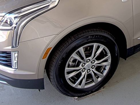 Used 2022 Cadillac XT5 Premium Luxury w/ LPO, Floor Liner Package image 7