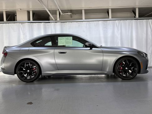 Used 2025 BMW 230i 230i w/ M Sport Package image 7