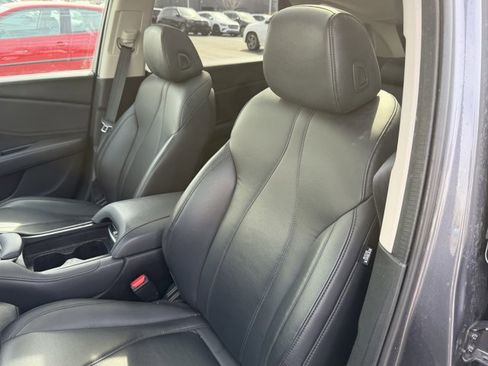 Used 2021 Acura RDX image 11