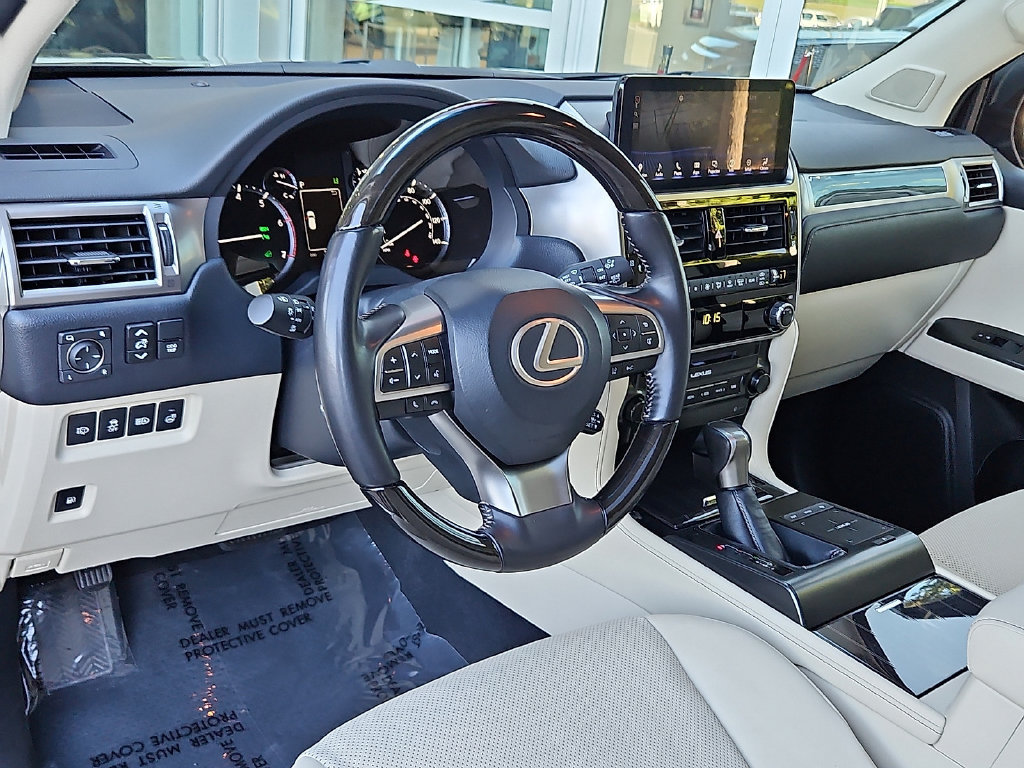 Used 2023 Lexus GX 460 Premium w/ Premium Package AWD/4WD image 29