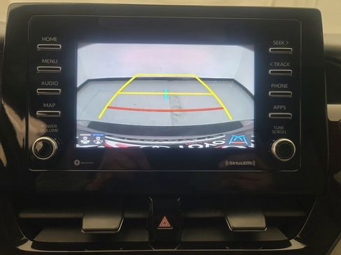 Used 2022 Toyota Camry SE w/ Cold Weather Package image 32