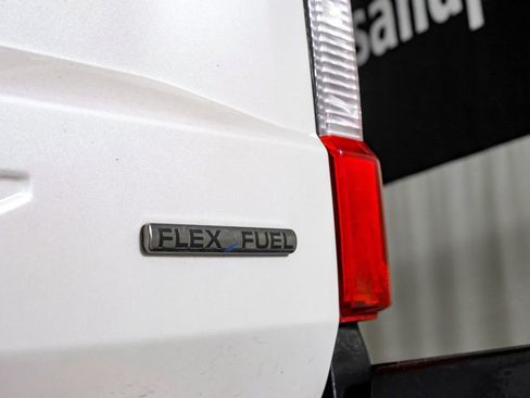 Used 2017 Ford F250 Lariat w/ Chrome Package image 45