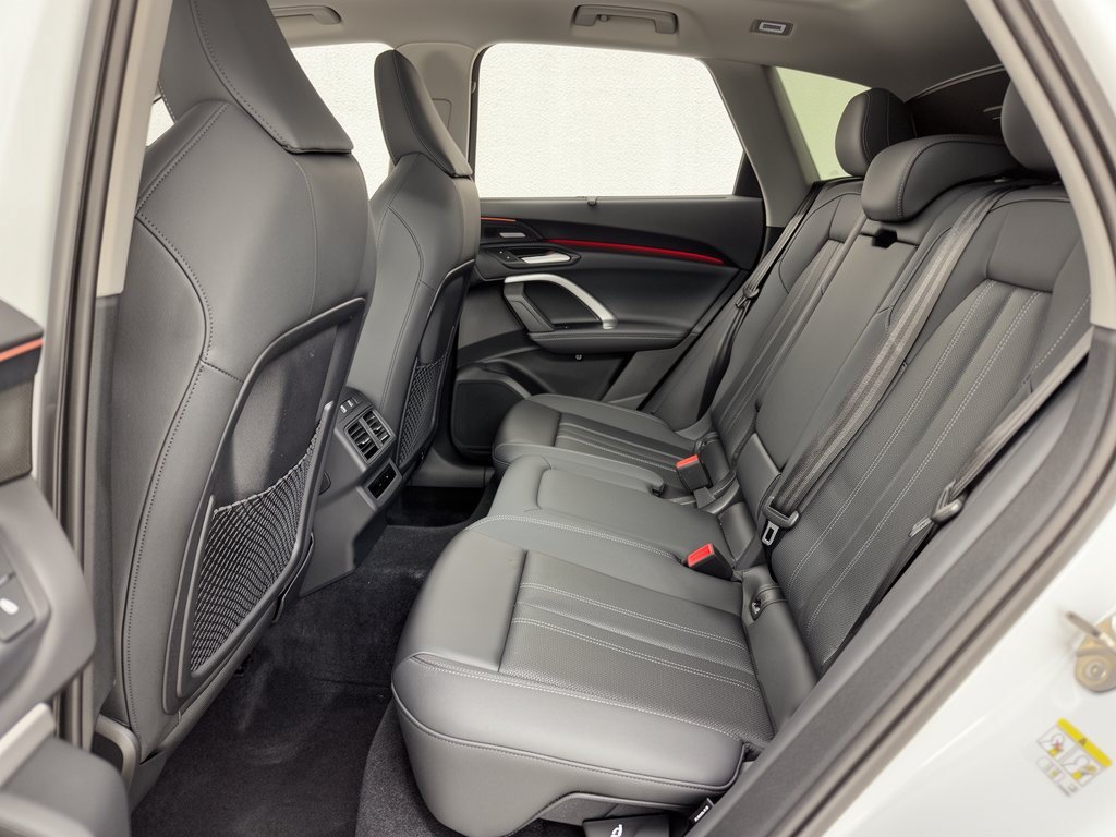 Used 2026 Audi Q5 Premium Plus AWD/4WD image 25