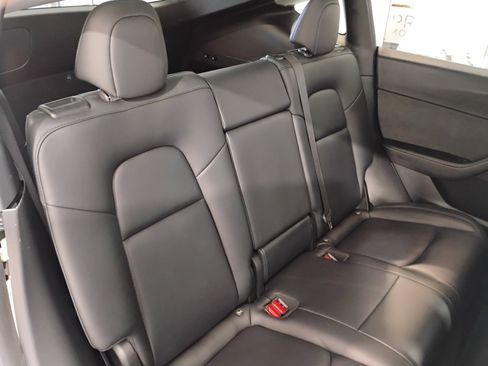 Used 2021 Tesla Model Y 2WD image 89