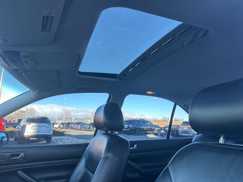 Used 2001 Volkswagen Jetta GLS image 16