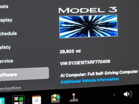 Used 2024 Tesla Model 3 Performance AWD/4WD image 26