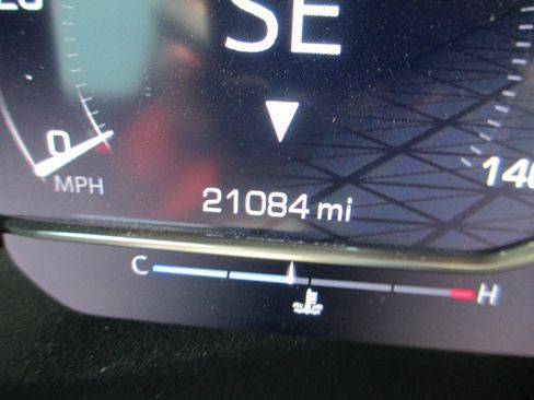 Certified 2024 GMC Sierra 2500 AT4X w/ AT4X AEV Edition image 34