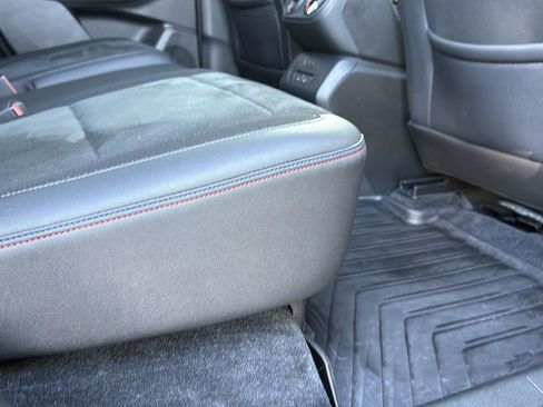 Used 2024 Chevrolet Blazer EV RS image 27