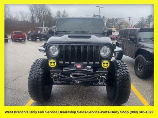 Used 2023 Jeep Gladiator Mojave w/ Cold Weather Group video 1