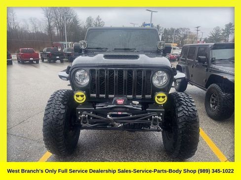 Used 2023 Jeep Gladiator Mojave w/ Cold Weather Group image 1