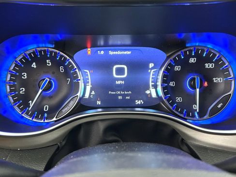 New 2026 Chrysler Pacifica Pinnacle image 14