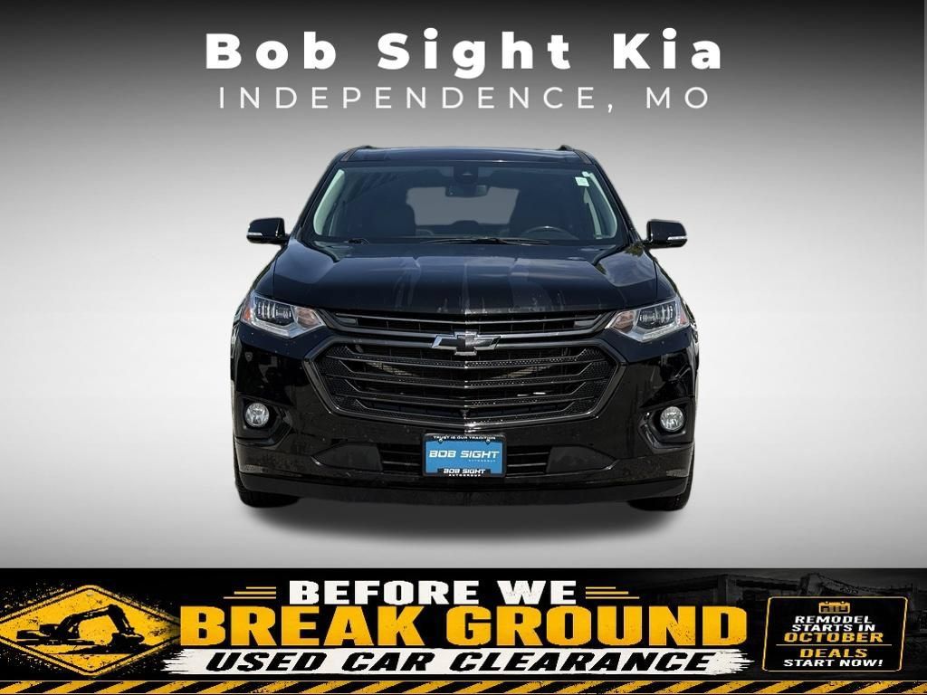 Used 2020 Chevrolet Traverse Premier w/ Redline Edition FWD image 12