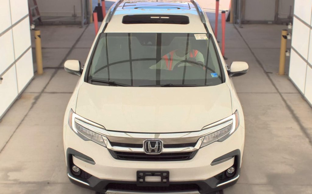 Used 2022 Honda Pilot Elite image 2