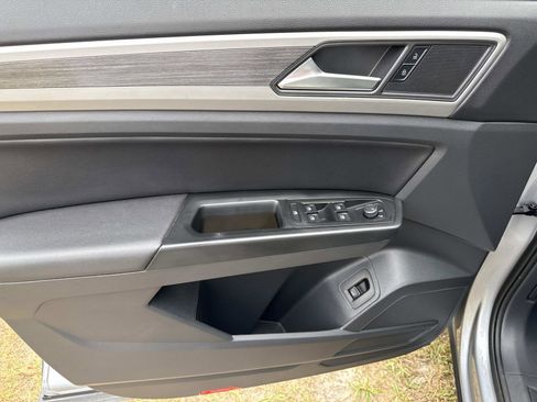 Used 2021 Volkswagen Atlas SEL image 21