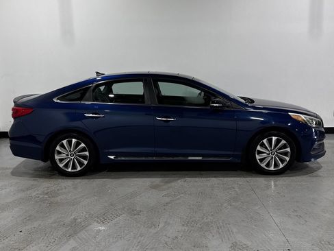 Used 2017 Hyundai Sonata Sport w/ Value Edition Package 02 FWD image 19