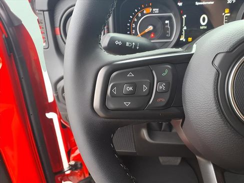 New 2026 Jeep Wrangler Unlimited Rubicon AWD/4WD image 19