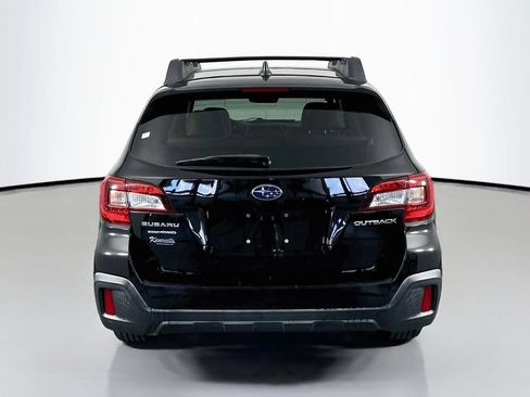 Used 2019 Subaru Outback 2.5i Limited AWD/4WD image 6
