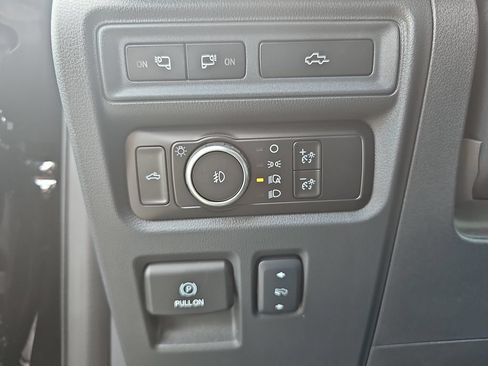 Used 2024 Ford F150 Lariat w/ Equipment Group 502A High AWD/4WD image 25