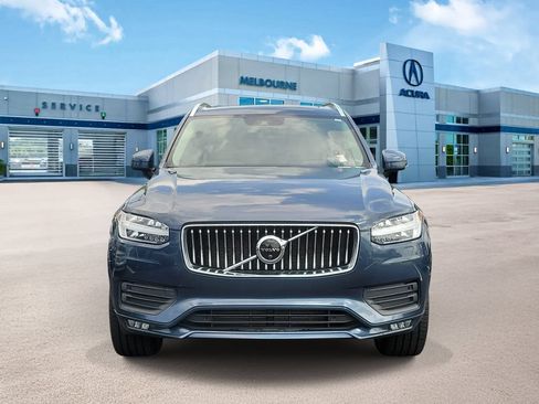 Used 2022 Volvo XC90 T6 Momentum w/ Advanced Package AWD/4WD image 2