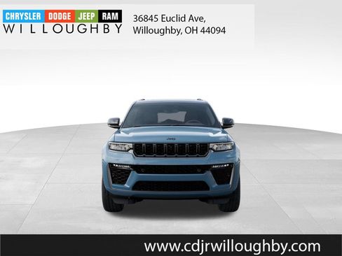 New 2026 Jeep Grand Cherokee Summit w/ Obsidian Package AWD/4WD image 6