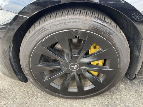 Used 2022 Tesla Model 3 RWD image 2