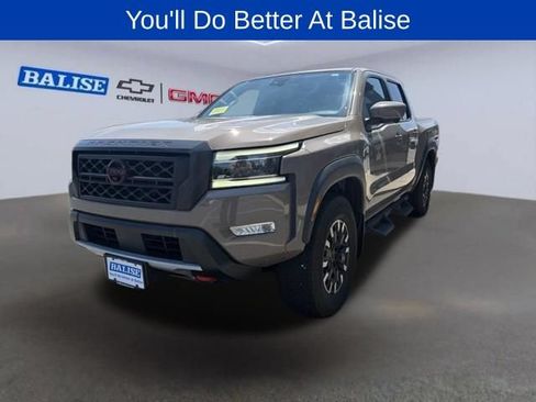 Used 2023 Nissan Frontier PRO-4X w/ Pro Convenience Package AWD/4WD image 3