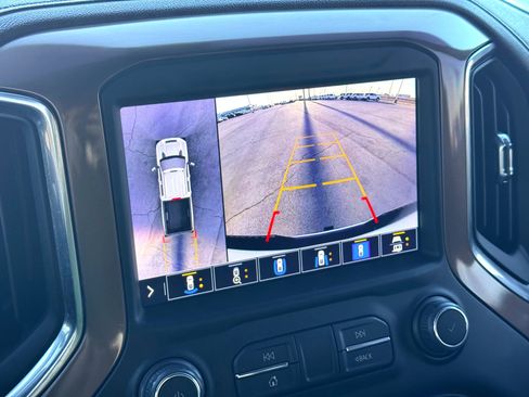 Used 2022 Chevrolet Silverado 2500 High Country w/ Z71 Off-Road Package image 31