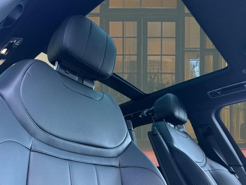 New 2026 Land Rover Range Rover Sport Dynamic SE image 14