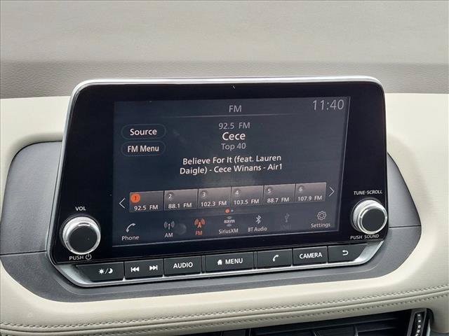 Used 2021 Nissan Rogue SV FWD image 12
