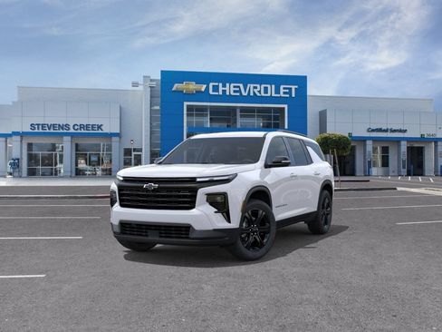 New 2027 Chevrolet Traverse LT w/ Midnight/Sport Edition AWD/4WD image 8