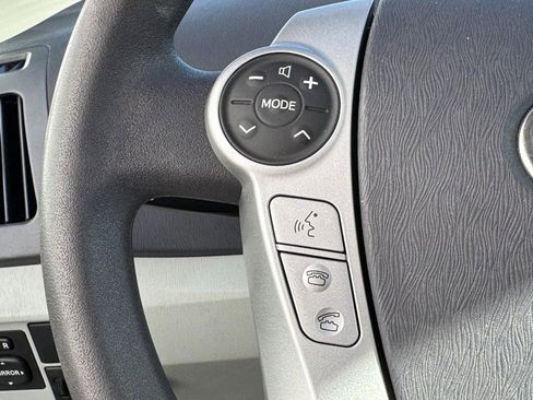 Used 2010 Toyota Prius image 16