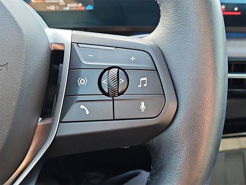 Used 2025 BMW X1 xDrive28i w/ Convenience Package image 29