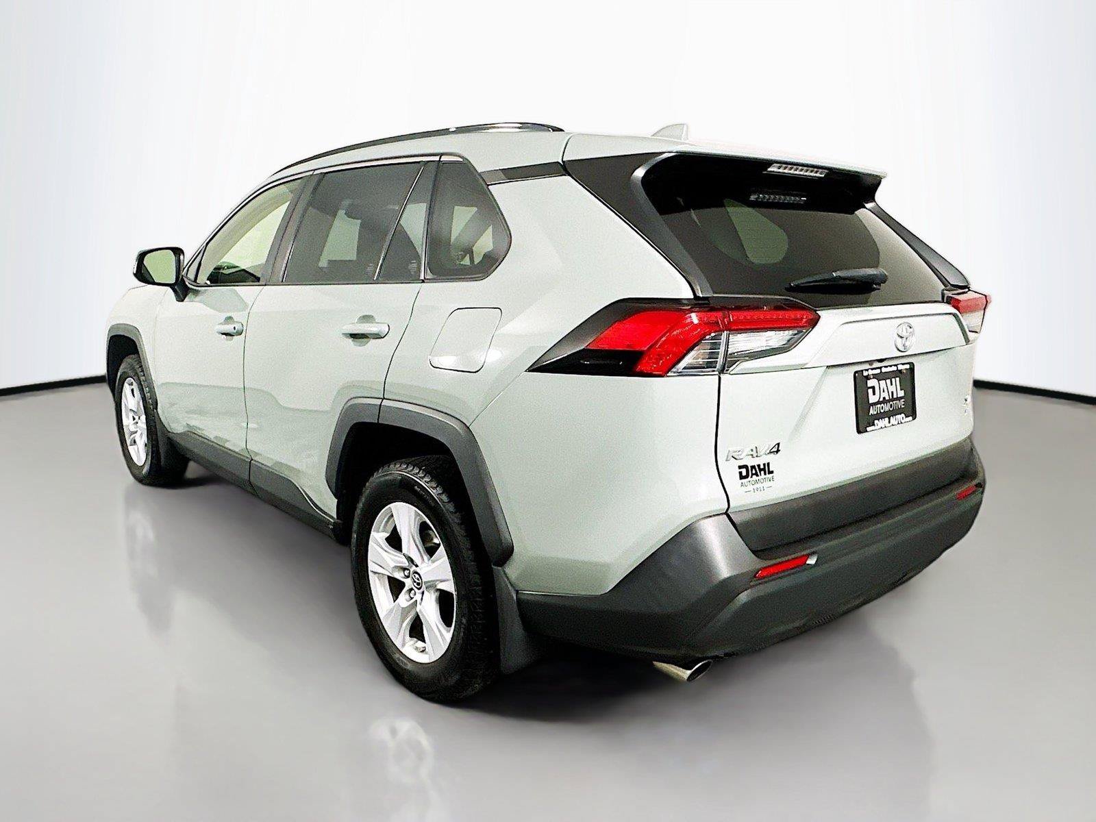 Used 2019 Toyota RAV4 XLE w/ All Weather Liner Package AWD/4WD image 5